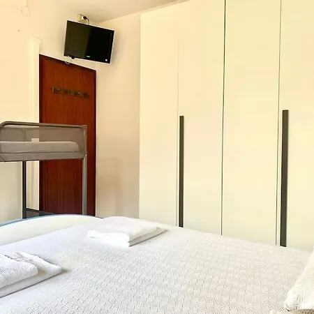Relax In Pineta 5 Posti Con Parcheggio Gratuito * リニャーノ・サッビアドーロ