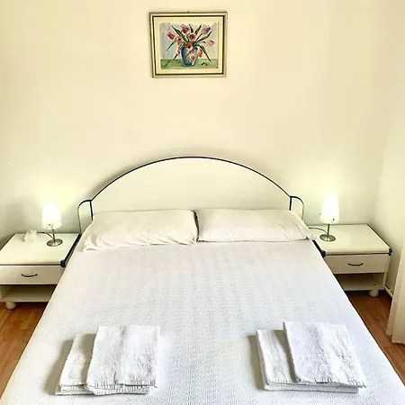 Relax In Pineta 5 Posti Con Parcheggio Gratuito アパート *